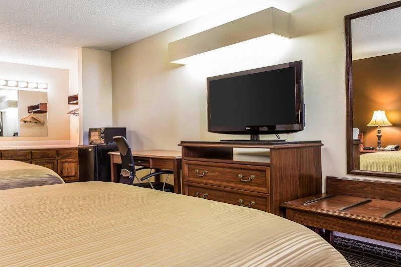 Quality Inn Conyers I-20 מראה חיצוני תמונה